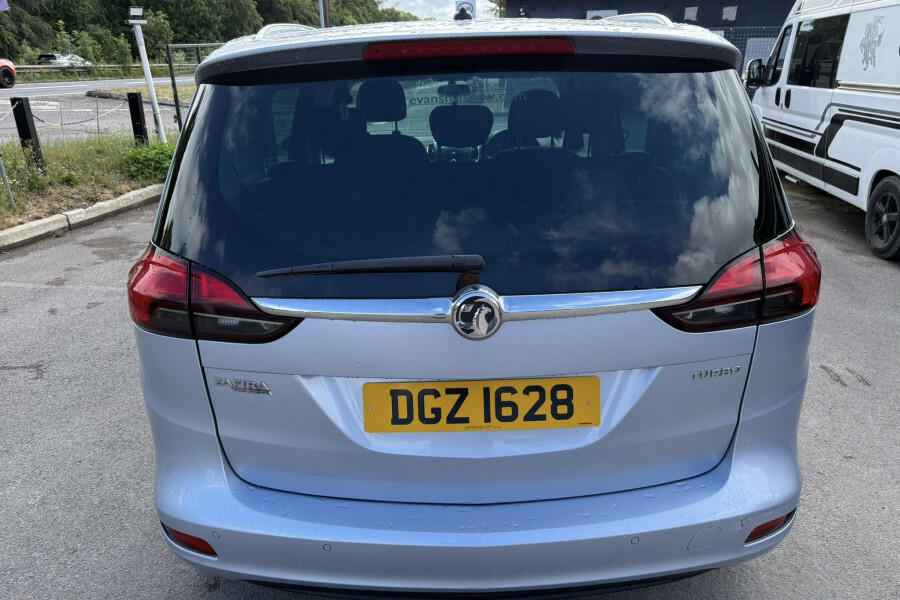 Vauxhall Zafira Tourer Mpv Silver #4