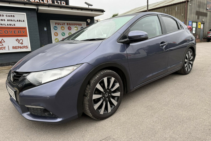 Honda Civic Hatchback Blue