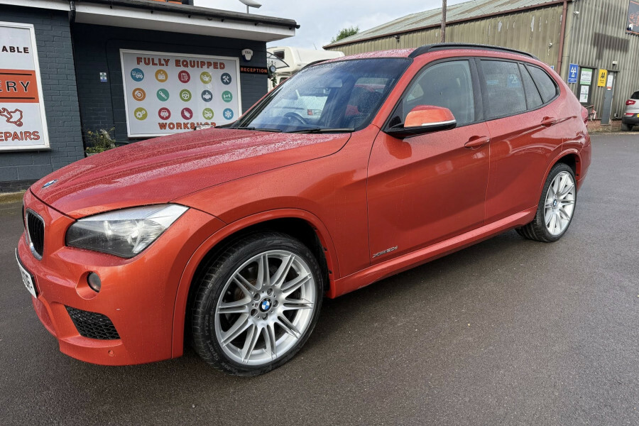 BMW X1 Suv Orange