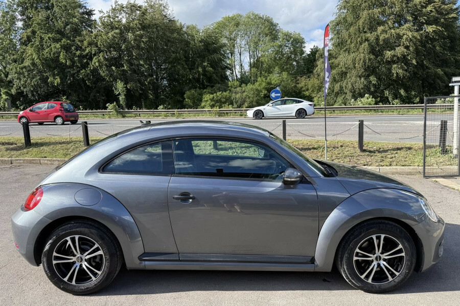 Volkswagen Beetle Hatchback Grey #6