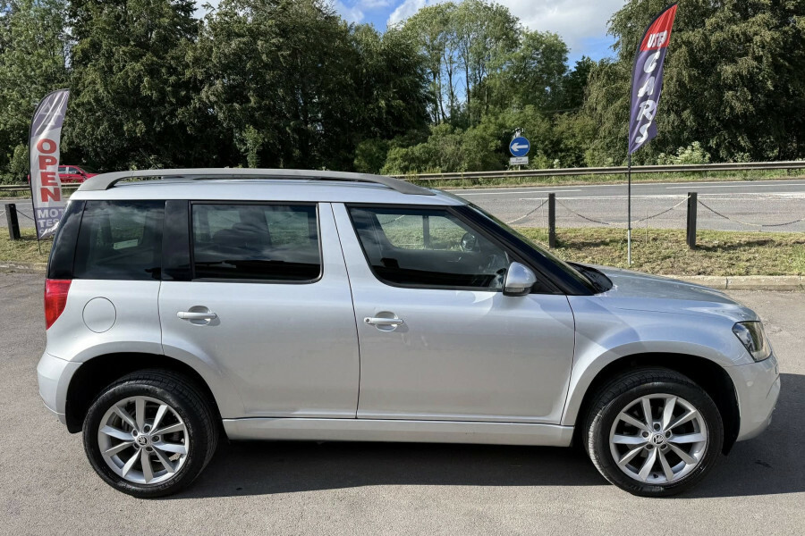 Skoda Yeti Suv Silver #6