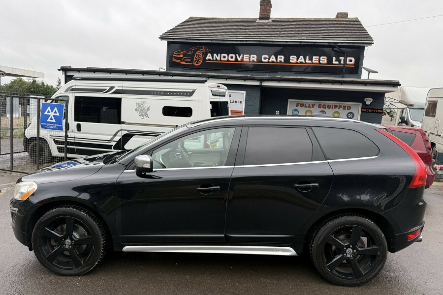 Volvo XC60 T6 R-design Nav Awd Black #2