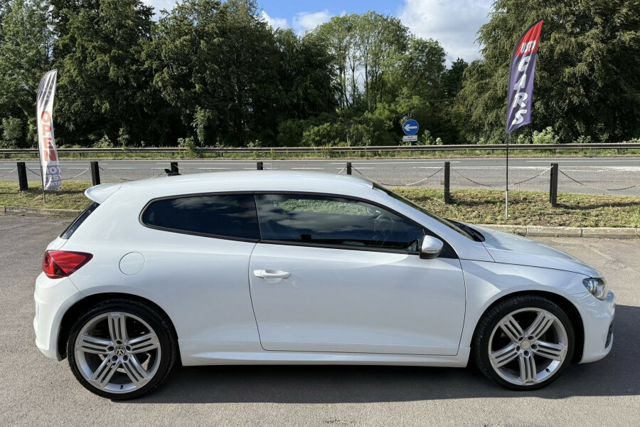 Volkswagen Scirocco Coupe White #6
