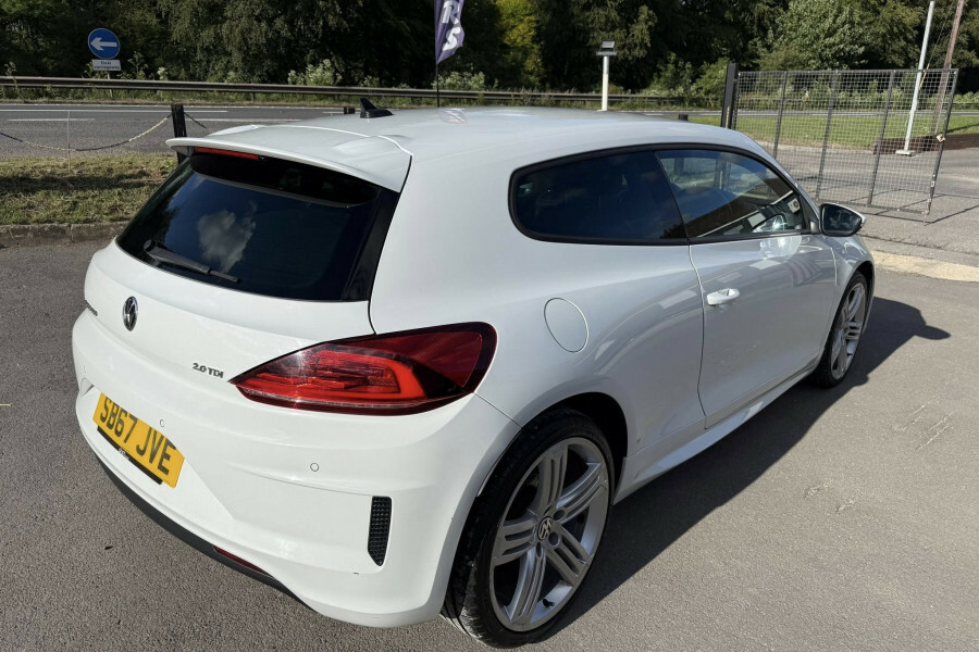 Volkswagen Scirocco Coupe White #5