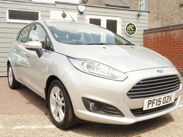 Ford Fiesta 1.5 Tdci Zetec Hatchback Silver