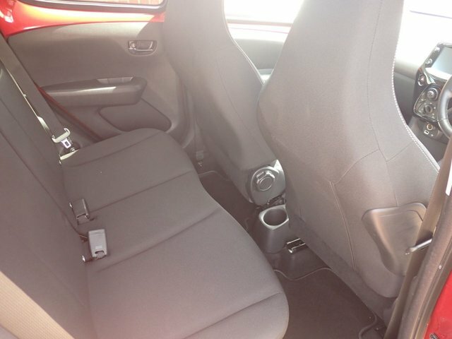 Peugeot 108 108 Allure Blue #7