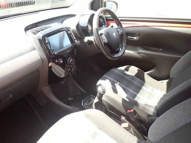 Peugeot 108 108 Allure Blue #10