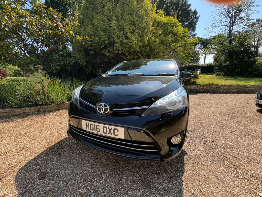 Toyota Verso 5-Dr 1.6 D-4d Icon White #27