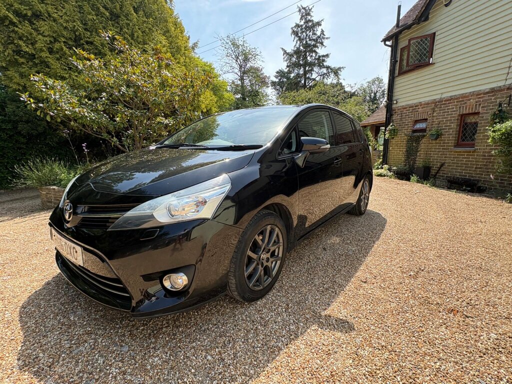Toyota Verso 2016 66 Valvematic Grey #29