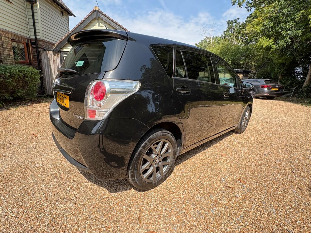 Toyota Verso 2016 66 Valvematic Grey #13