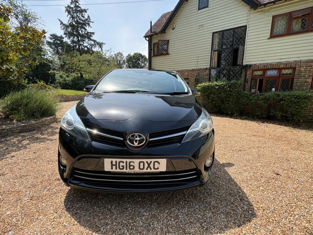 Toyota Verso 1.8 V-matic Excel Multidrive S Euro 6 7 Seat Black #2