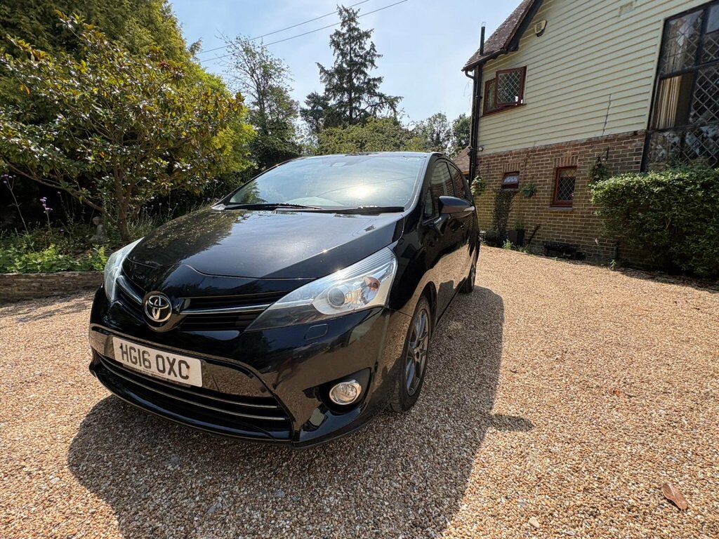 Toyota Verso 2016 66 Valvematic Grey #30