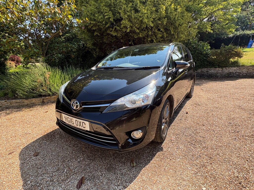Toyota Verso 5-Dr 1.6 D-4d Icon White #24