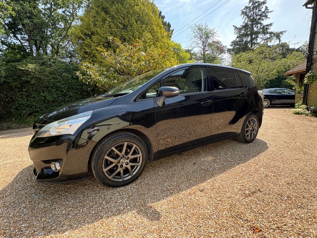 Toyota Verso 2016 66 Valvematic Grey #27