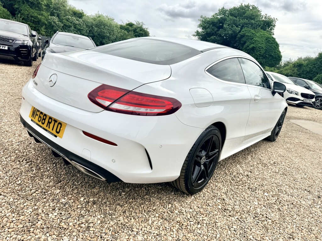 Mercedes-Benz C Class Coupe 2.0 C300 Amg Line Coupe G-tronic WF68RTO White #2