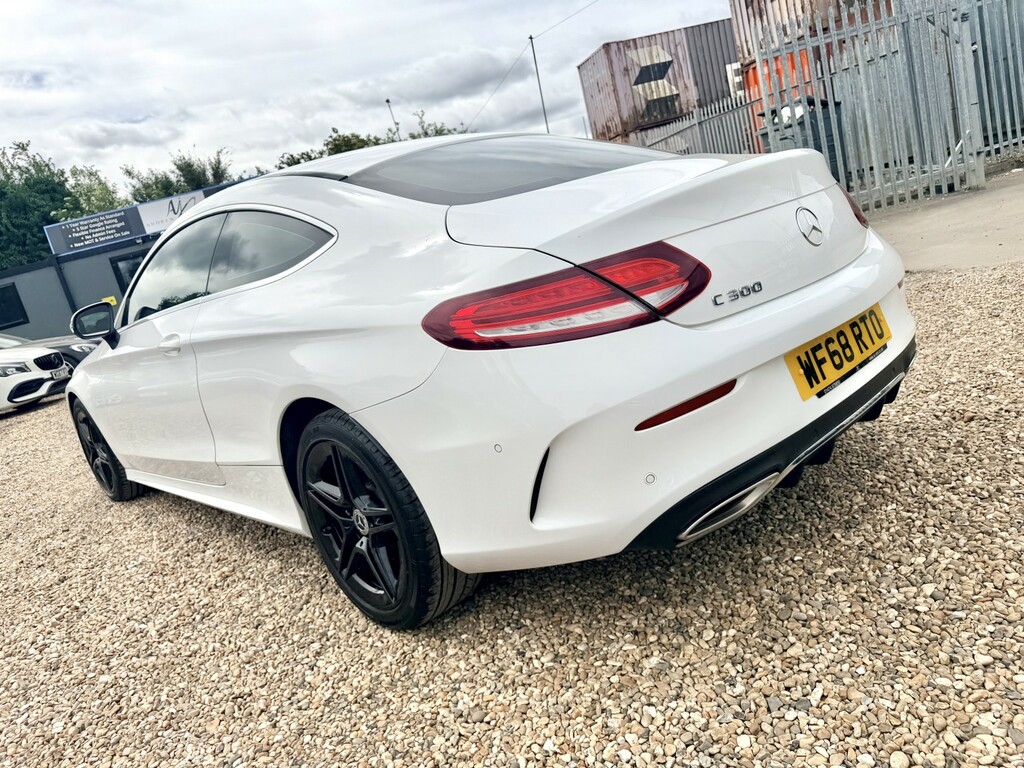 Mercedes-Benz C Class Coupe 2.0 C300 Amg Line Coupe G-tronic WF68RTO White #6