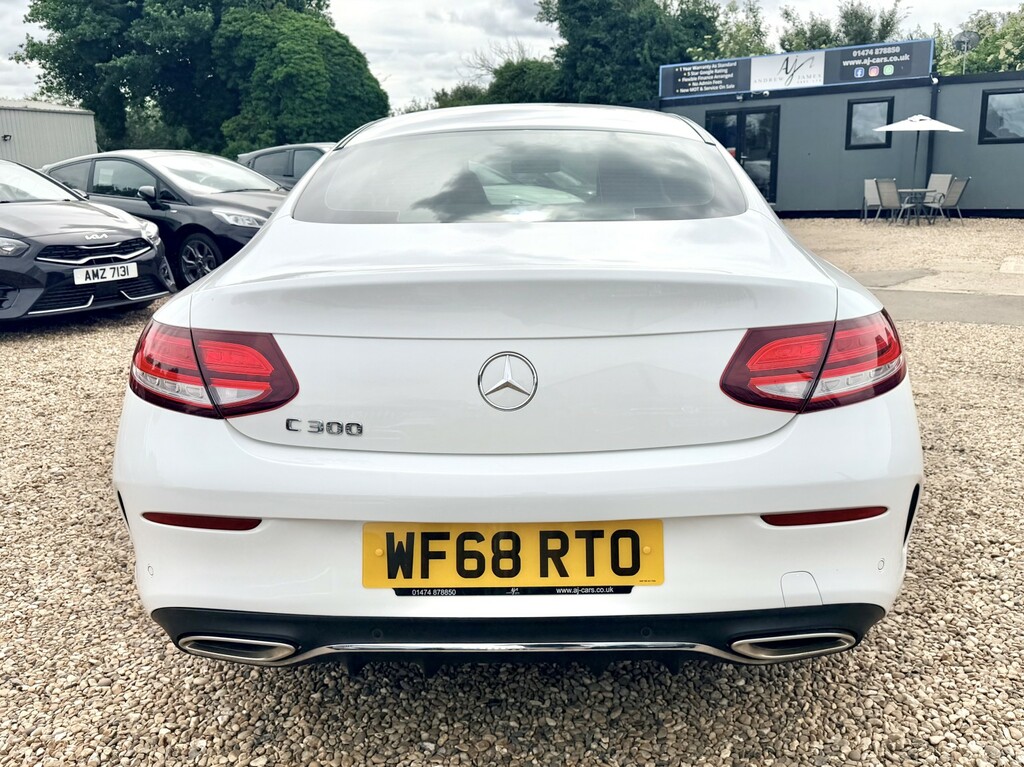 Mercedes-Benz C Class Coupe 2.0 C300 Amg Line Coupe G-tronic WF68RTO White #4