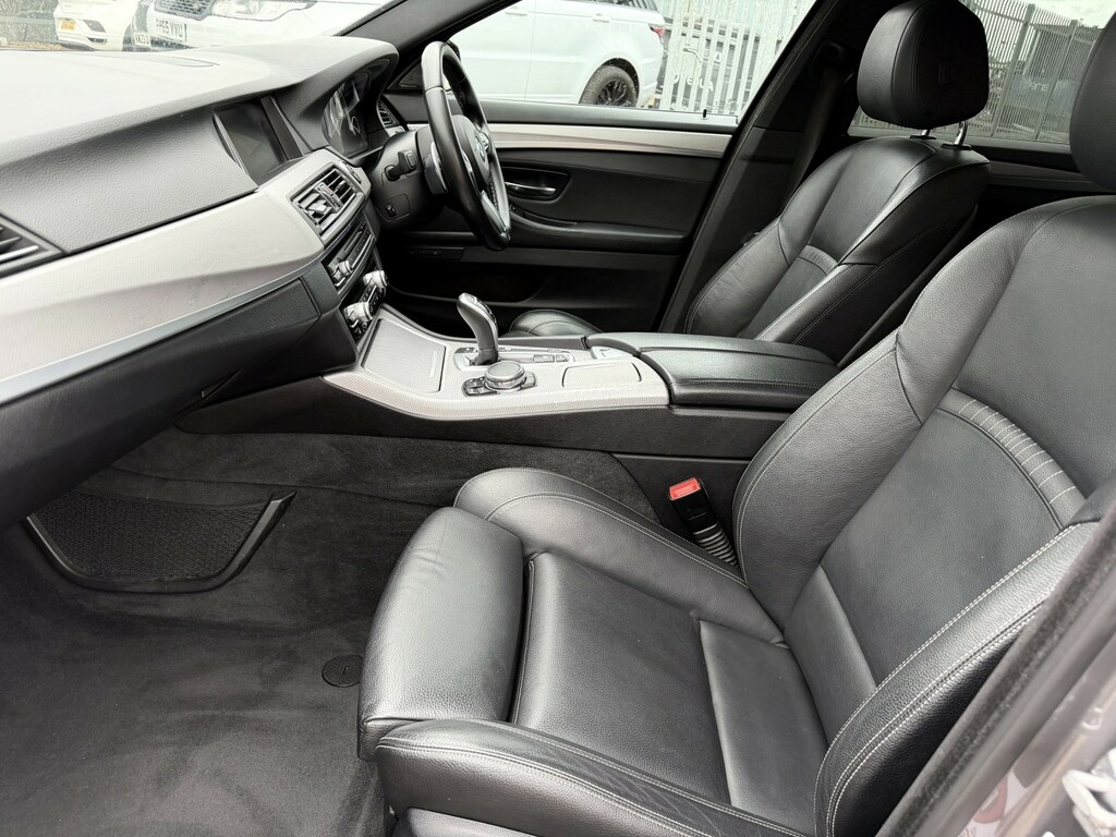BMW 5 Series Se Black #13