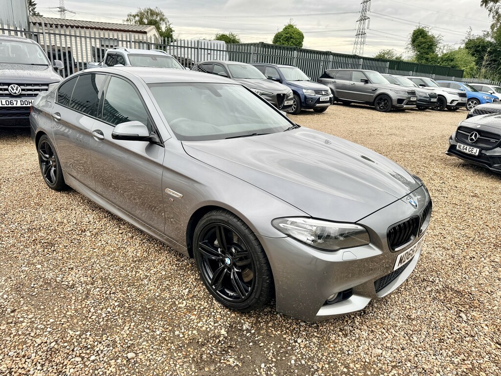 BMW 5 Series Se Black #10