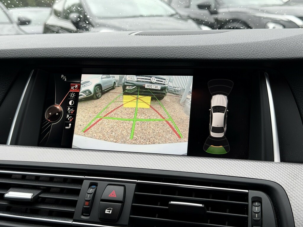 BMW 5 Series Se Black #19