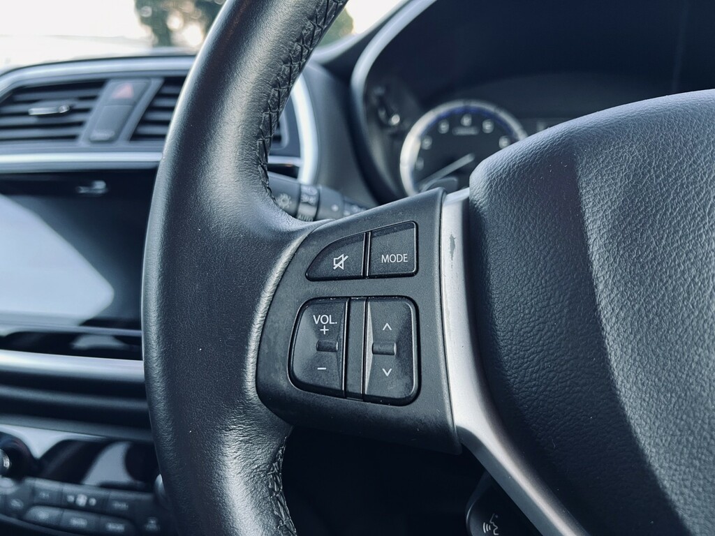 Suzuki SX4 S Cross S-cross Black #24