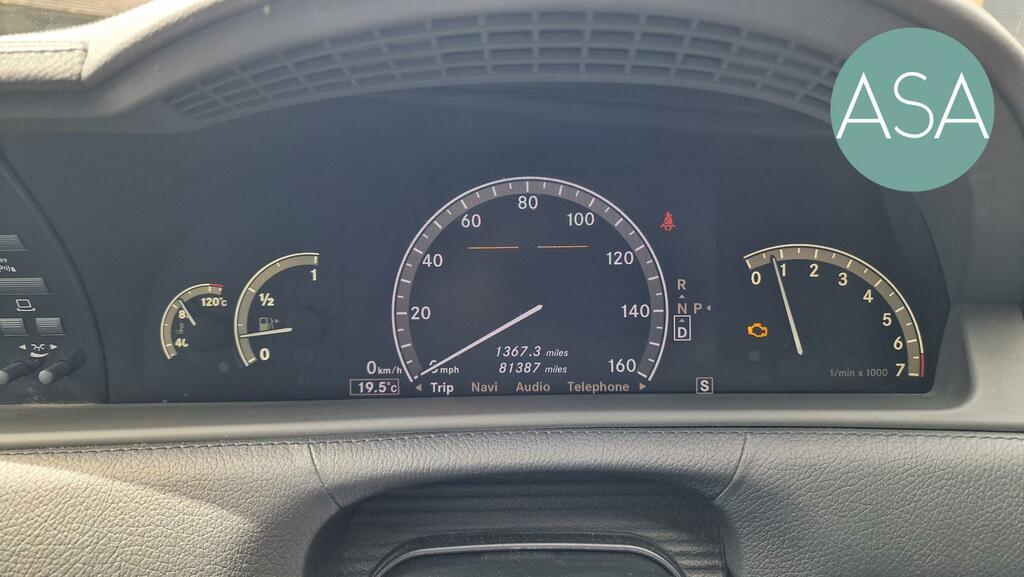 Mercedes-Benz CL 5.5 2dr Black #10
