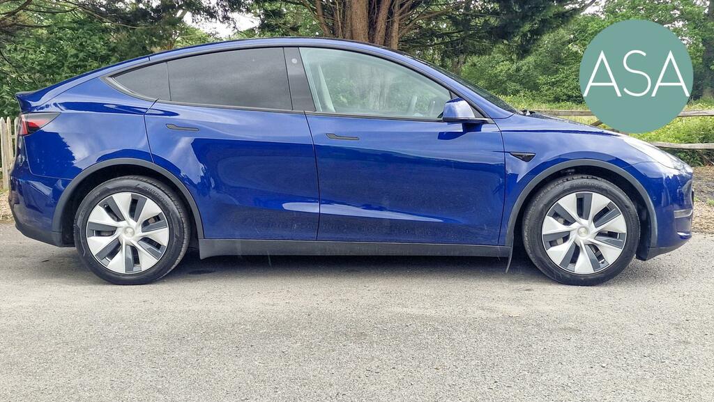 Tesla Model Y Suv Dual Motor Long Range Suv LG72XJO Blue #2