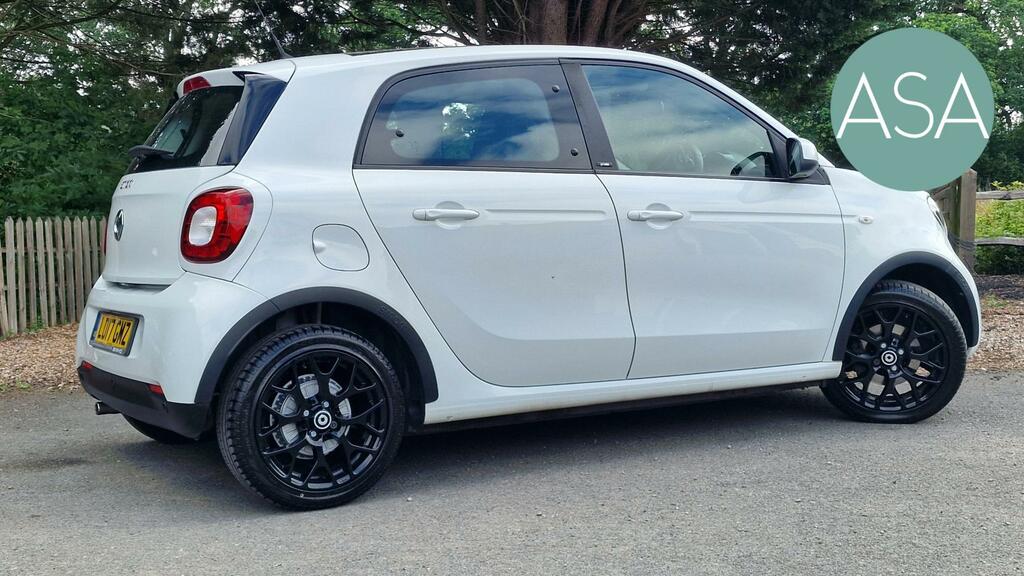 Smart Forfour 0.9T Prime Sport Premium Plus Hatchback Petr White #3