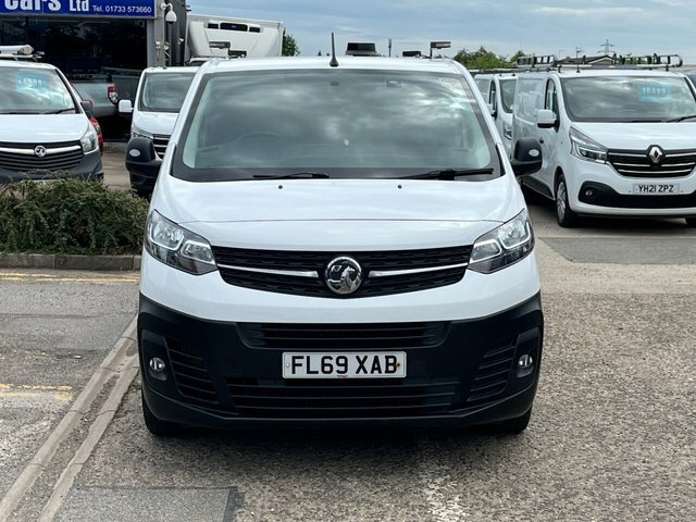 Vauxhall Vivaro Turbo D 2900 Edition FL69XAB White #2
