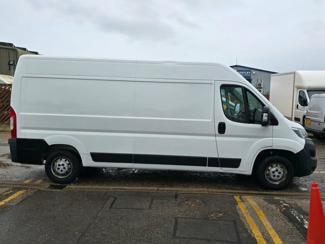 Citroen Relay Bluehdi 35 Enterprise Panel MJ20ABV White #4