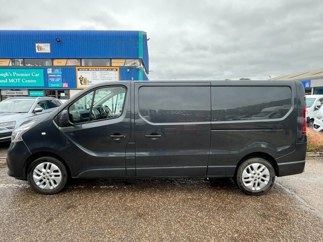Renault Trafic Trafic Sl28 Energy Dci 145 Sport Nav Van White #7