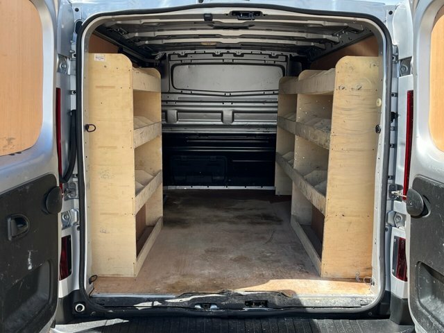 Renault Trafic Sl28 Energy Dci Black #10