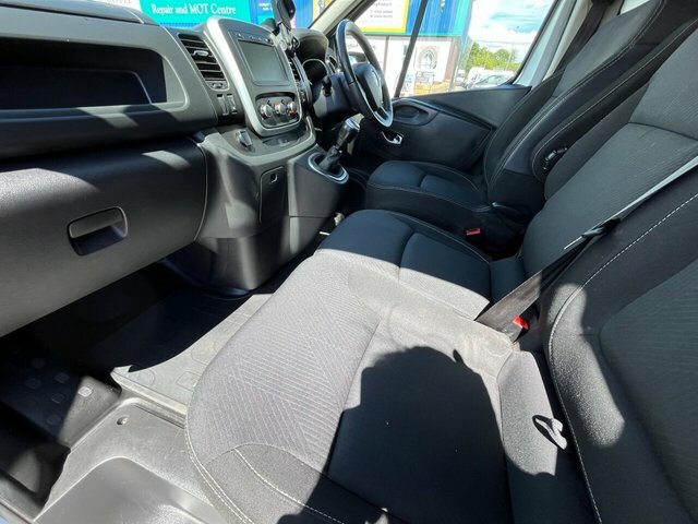 Renault Trafic Dci Energy 28 Sport Silver #5