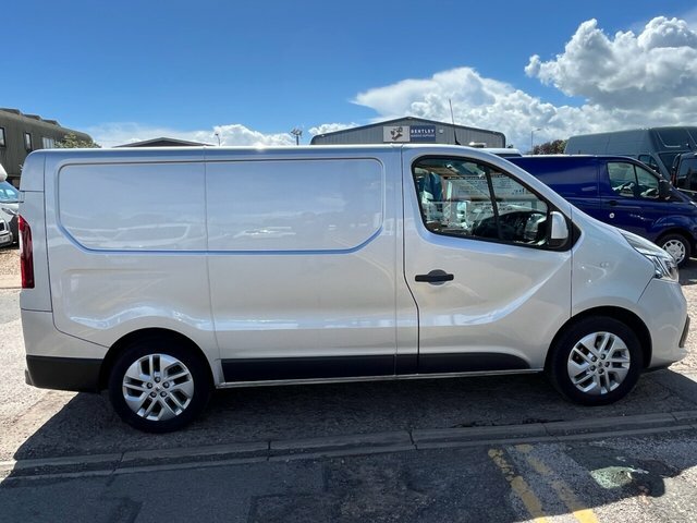 Renault Trafic Sl28 Energy Dci Black #12