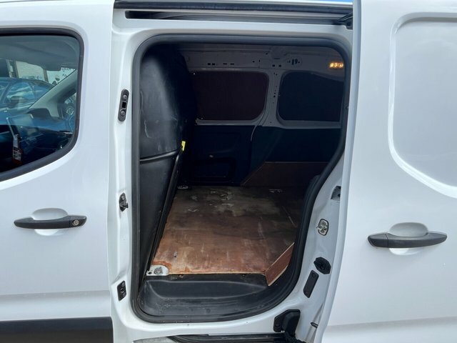 Peugeot Partner Bluehdi 1000 Professional Standard White #5