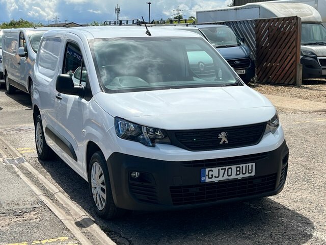 Peugeot Partner Bluehdi 1000 Professional Standard White