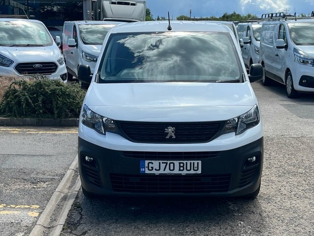Peugeot Partner Bluehdi 1000 Professional Standard White #2