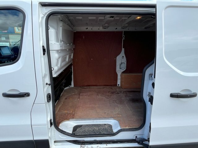 Nissan Primastar Dci 28 Tekna Panel White #6