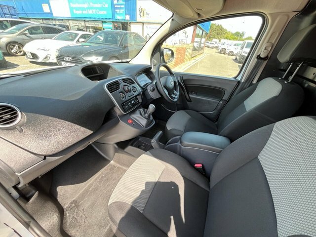 Nissan NV250 Dci Acenta Panel Van White #4