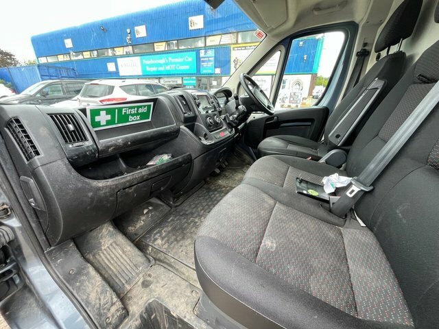 Citroen Relay Bluehdi 35 Enterprise Panel Grey #6