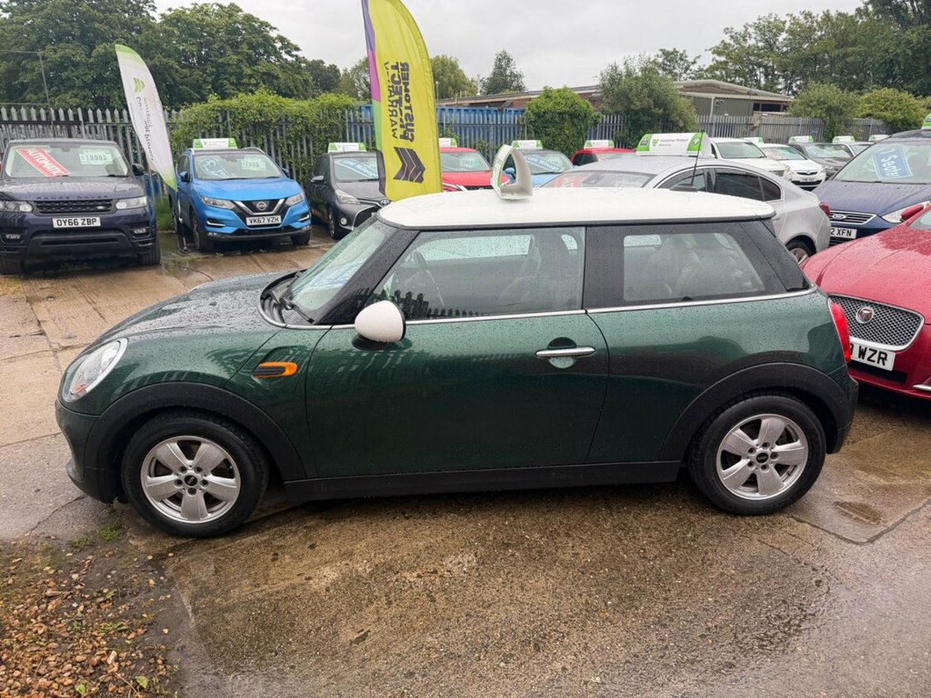 Mini Hatch 1.5 Cooper Euro 6 Ss FY18JOJ Green #5