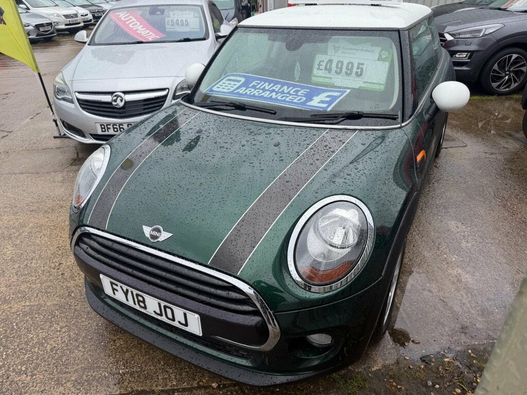 Mini Hatch 1.5 Cooper Euro 6 Ss FY18JOJ Green #2