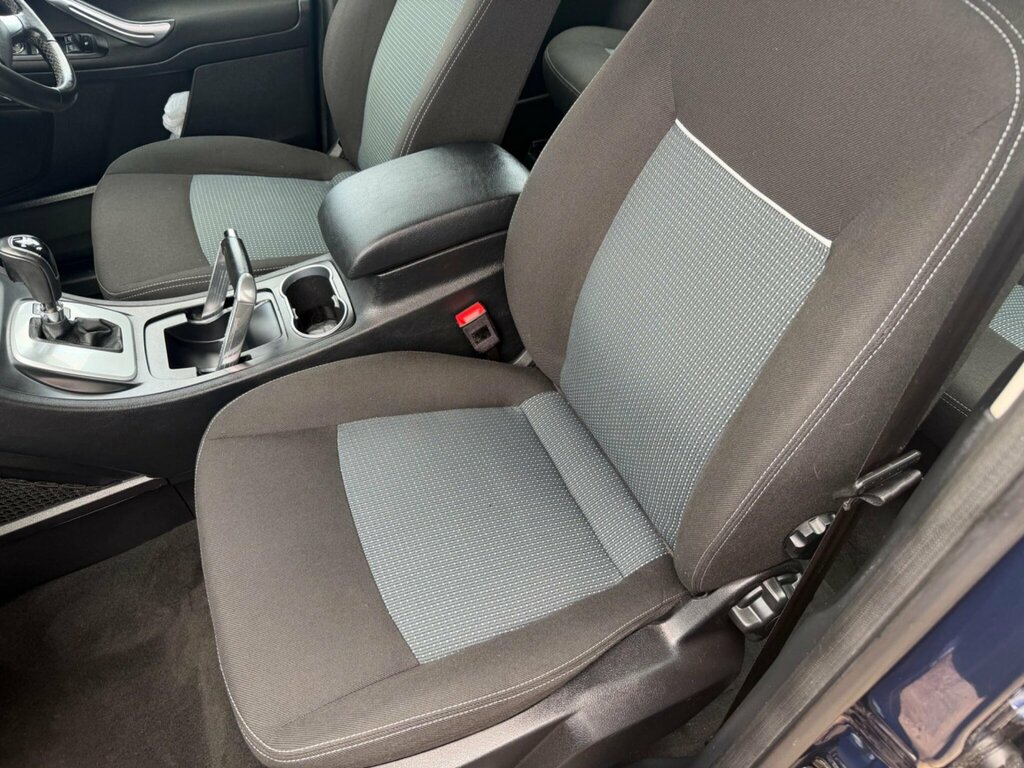 Ford Galaxy  White #15