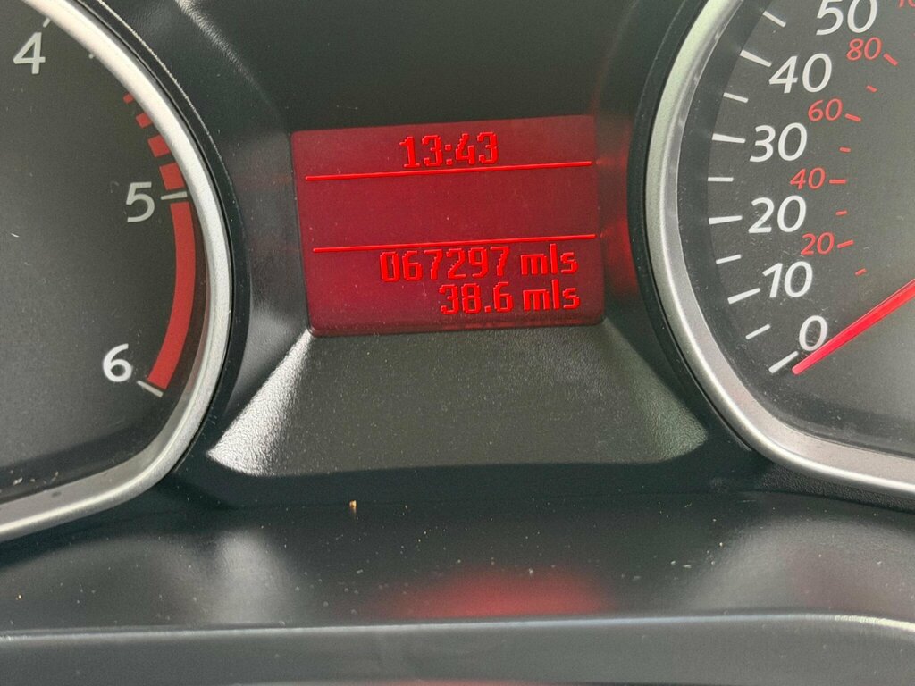Ford Galaxy  White #25
