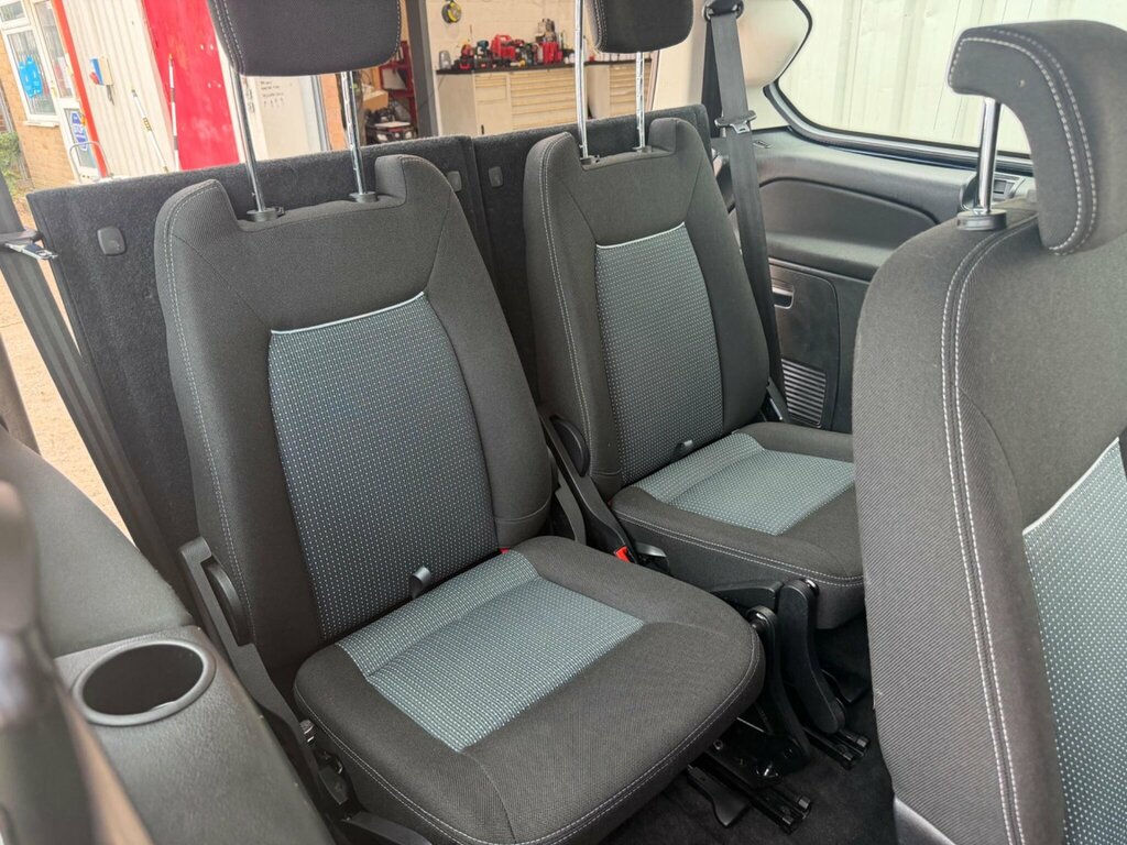 Ford Galaxy  White #24