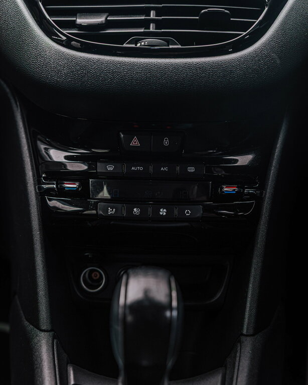Peugeot 208 E-hdi Active White #29