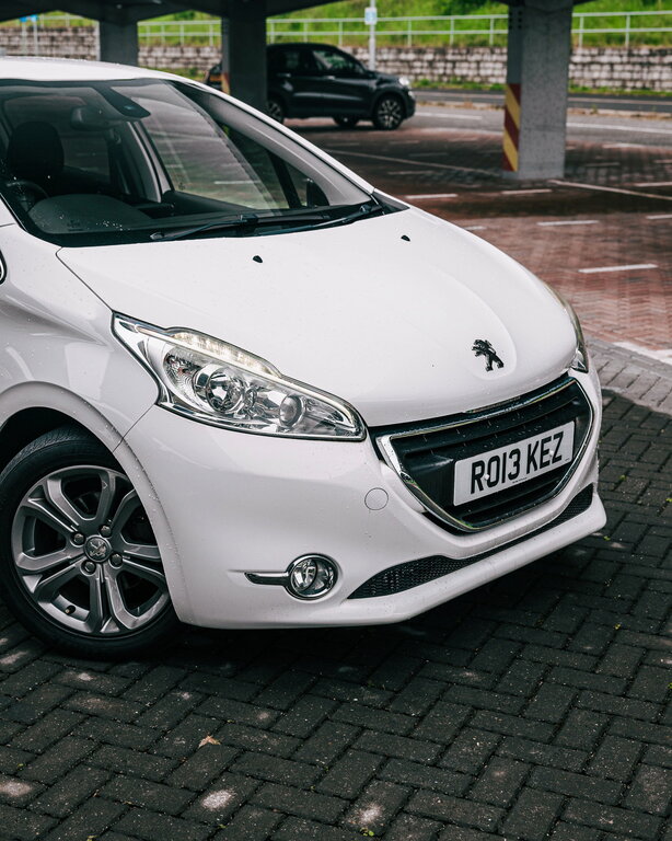 Peugeot 208 E-hdi Active White #15