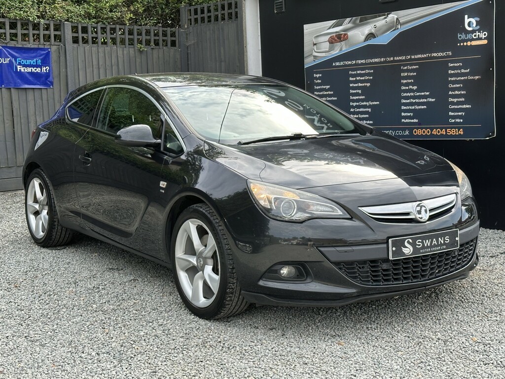 Vauxhall Astra GTC Coupe 2.0 Cdti Sri Black 2014 2014 Black #4
