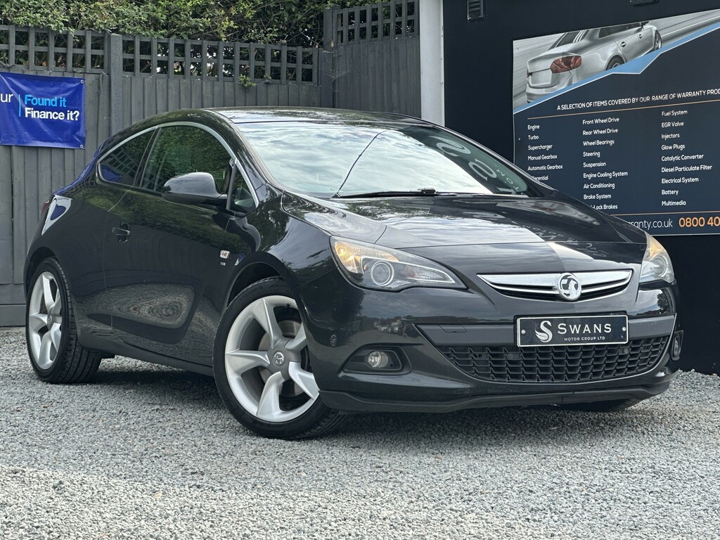 Vauxhall Astra GTC Coupe 2.0 Cdti Sri Black 2014 2014 Black #2