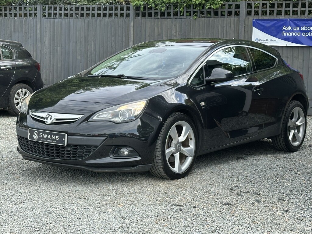 Vauxhall Astra GTC Coupe 2.0 Cdti Sri Black 2014 2014 Black #6